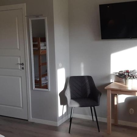 Bjoerkaengs Vandrarhem Tvaaker Exterior foto